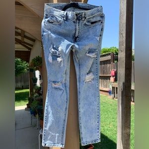 EMPYRE Verge Light Blue Distressed Slim Jeans